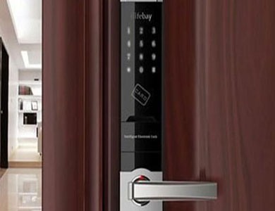 西岗24小时上门开锁公司